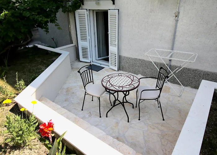 Velin Апартаменти Спліт